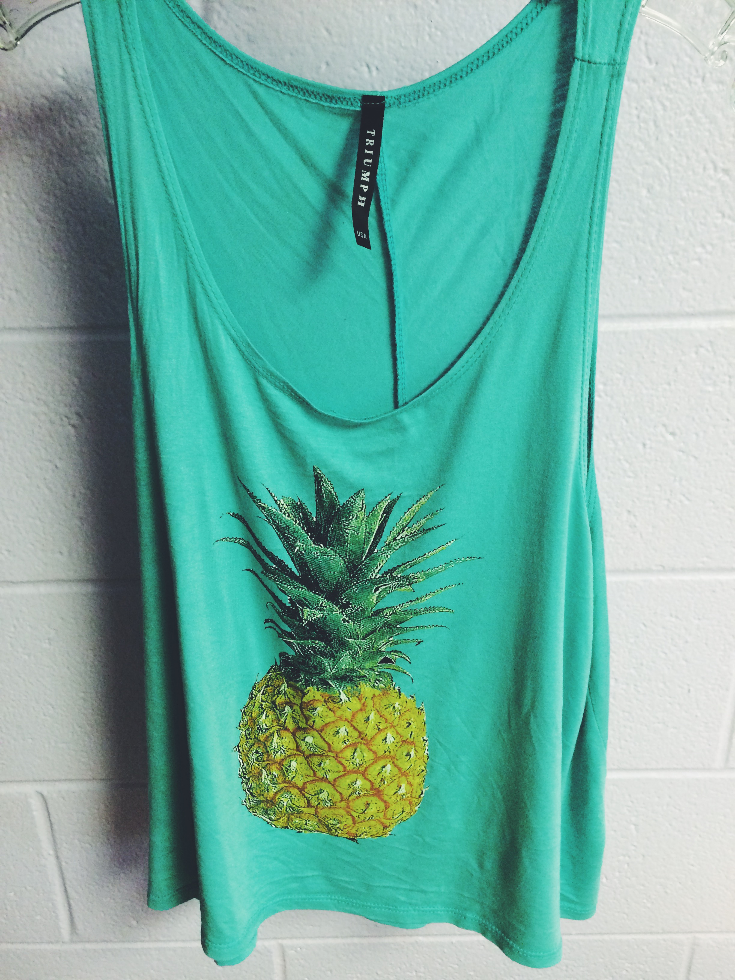 Pineapple Tank - Style by Liv